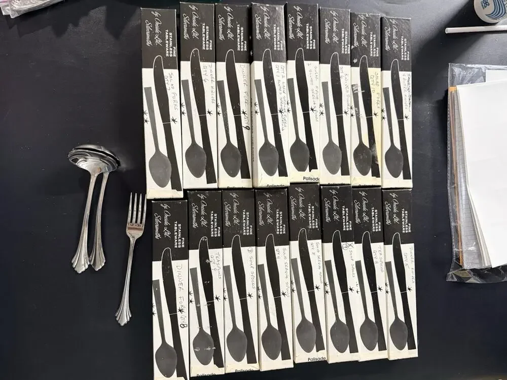 Oneida Palisade Stainless Flatware Set W/Serving Pieces 90+ with Original Boxes